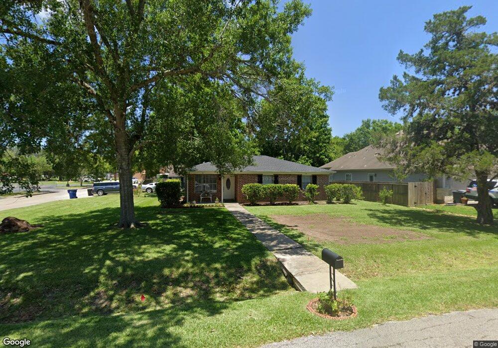 200 Shady Nook Ln, Friendswood, TX 77546 - photo 1