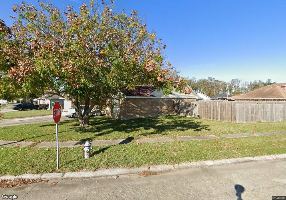 4233 Le Mans Dr, Marrero, LA 70072 - photo 1