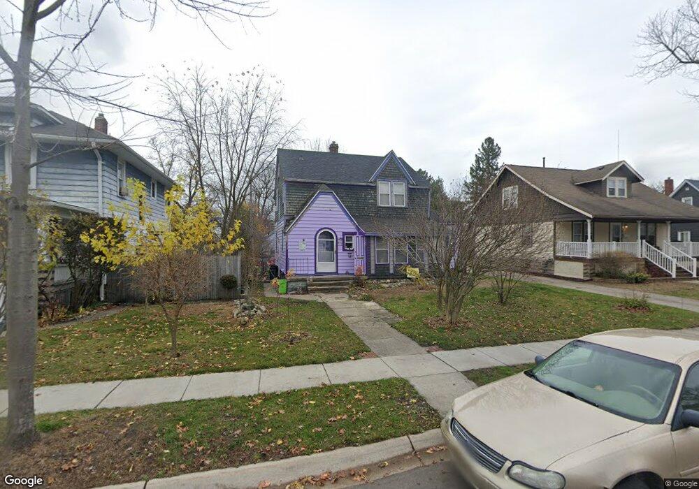 825 Tunnel St, Port Huron, MI 48060 - photo 1