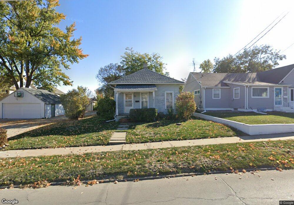 112 E 8th St S, Newton, IA 50208 - photo 1