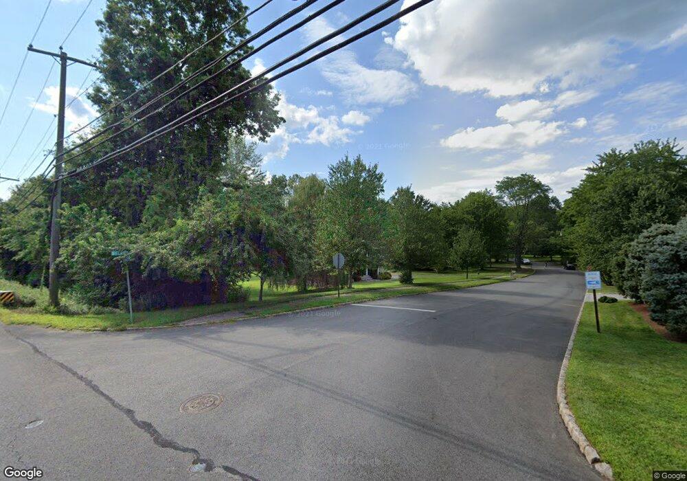 8 Birchwood Dr, Millington, NJ 07946 - photo 1