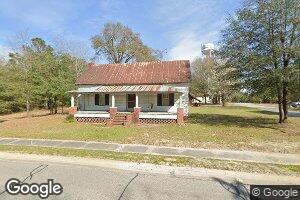 443 Calhoun St, Gibson, GA 30810