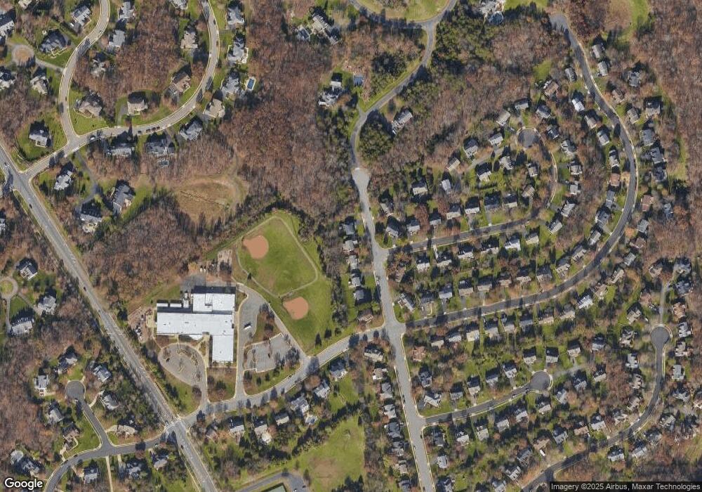 6150 Ridgemont Dr, Centreville, VA 20120 - photo 1