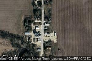 25218 Johnsons Mill Rd, Waucoma, IA 52171