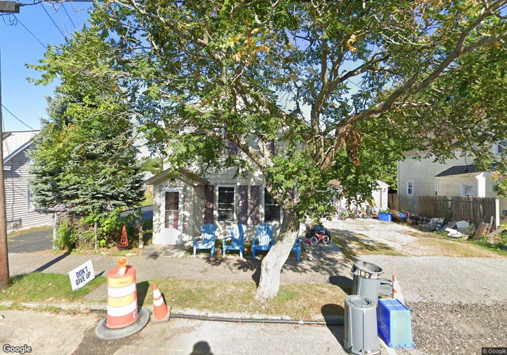 18 2nd St, Bristol, RI 02809 - photo 1