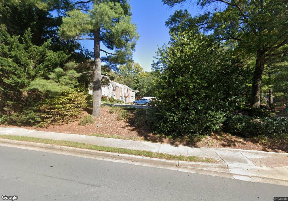 11543 Pine Cone Ct, Reston, VA 20191 - photo 1