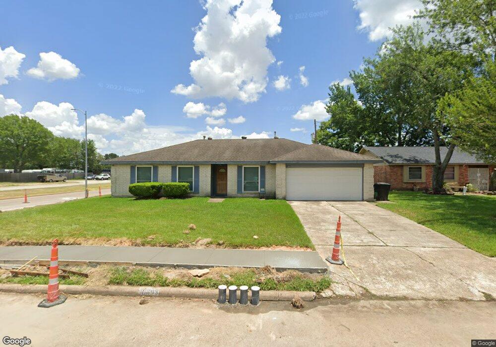 10603 Wingtip Dr, Houston, TX 77075 - photo 1