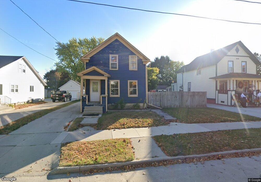 623 N 5th St, Manitowoc, WI 54220 - photo 1