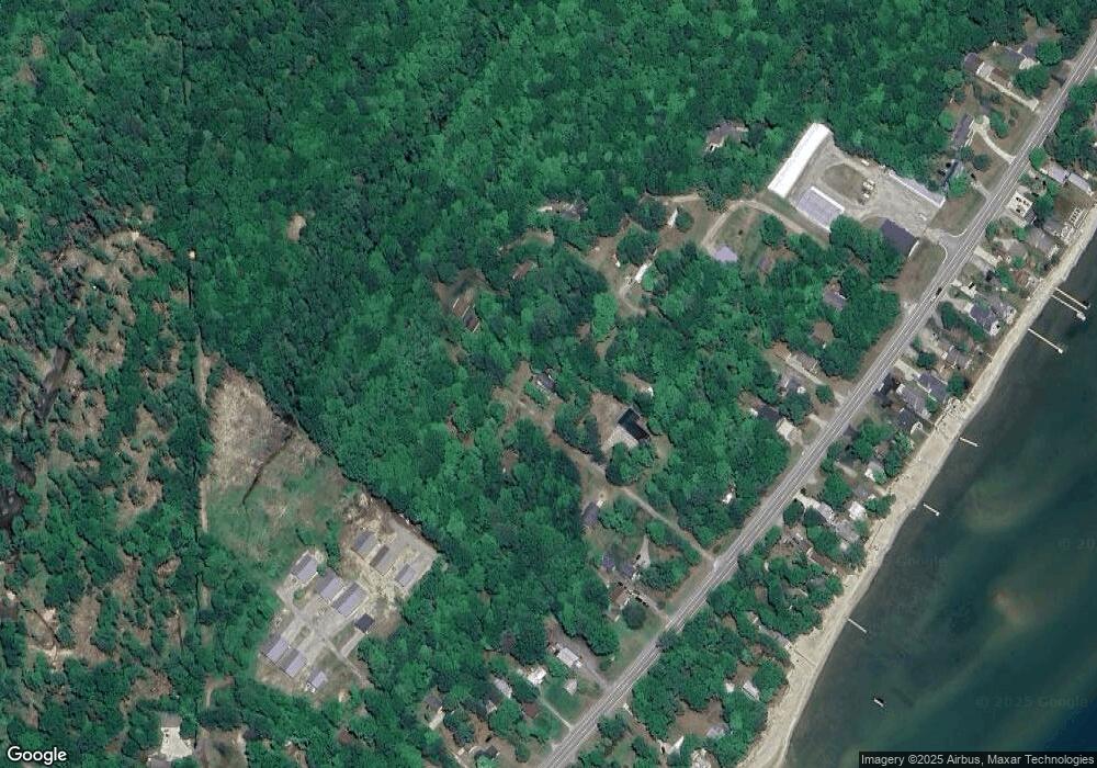 5585 N Antonio Rd, Au Gres, MI 48703 - photo 1