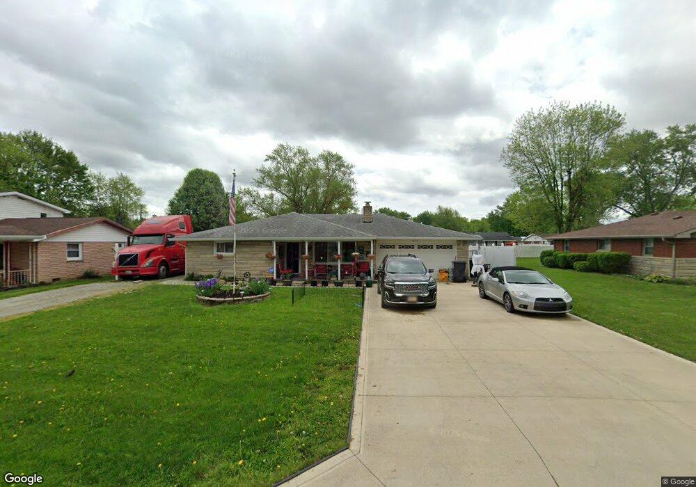 611 Hillside Dr, Anderson, IN 46011 - photo 1