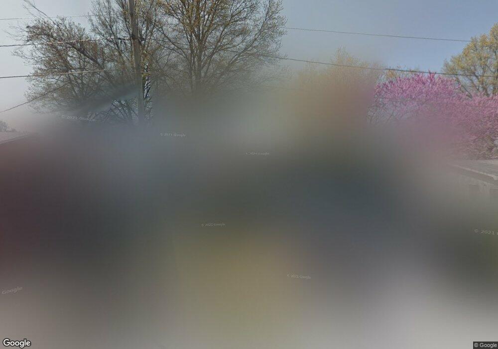 306 E 3rd St, Altamont, KS 67330 - photo 1