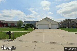 165 E Cardinal St, Garner, IA 50438