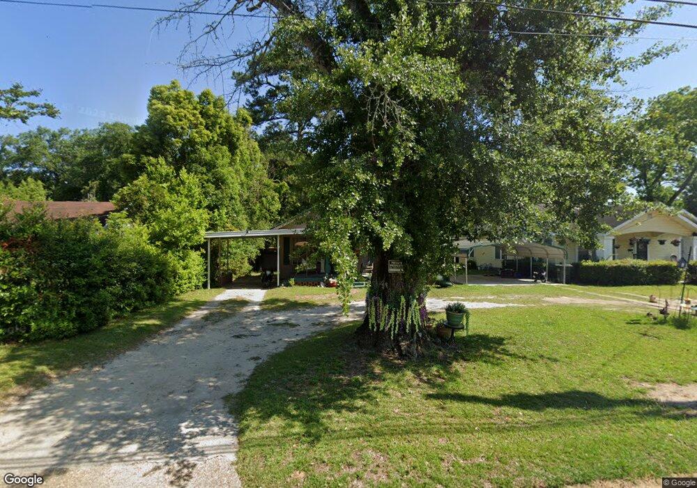 813 Hillcrest Ave, Moultrie, GA 31768 - photo 1