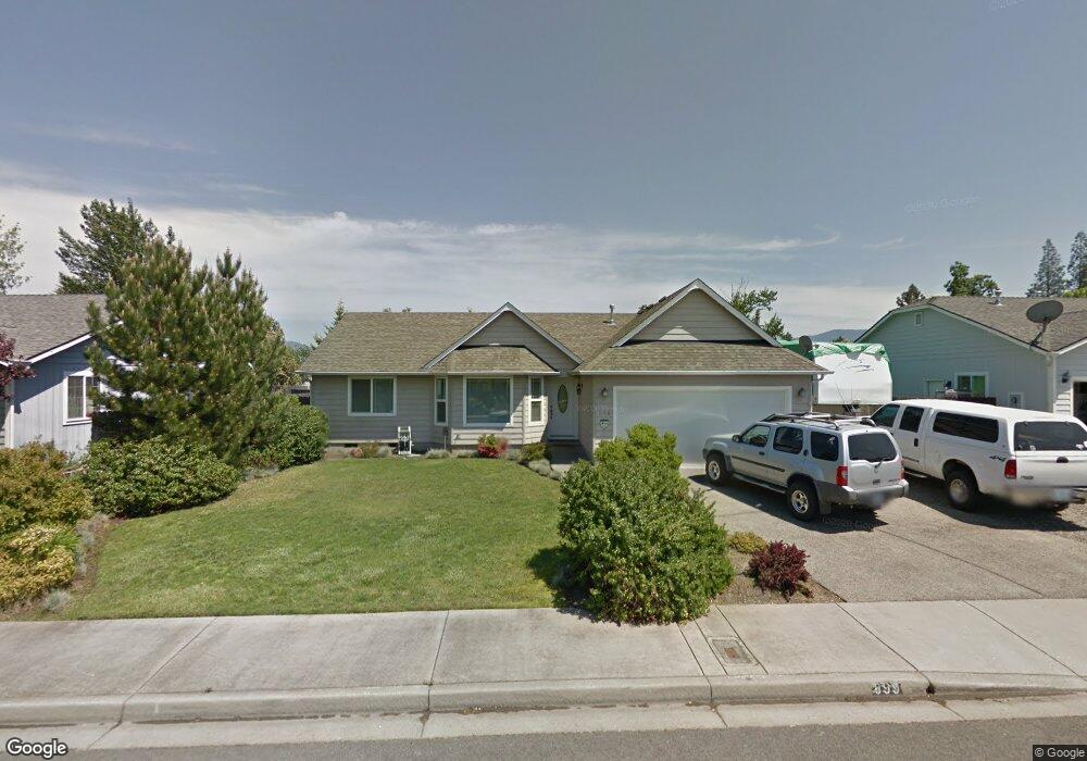 899 Skylark Ln, Grants Pass, OR 97527 - photo 1