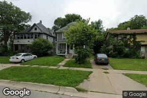 719 Woodlawn Ave, Rockford, IL 61103