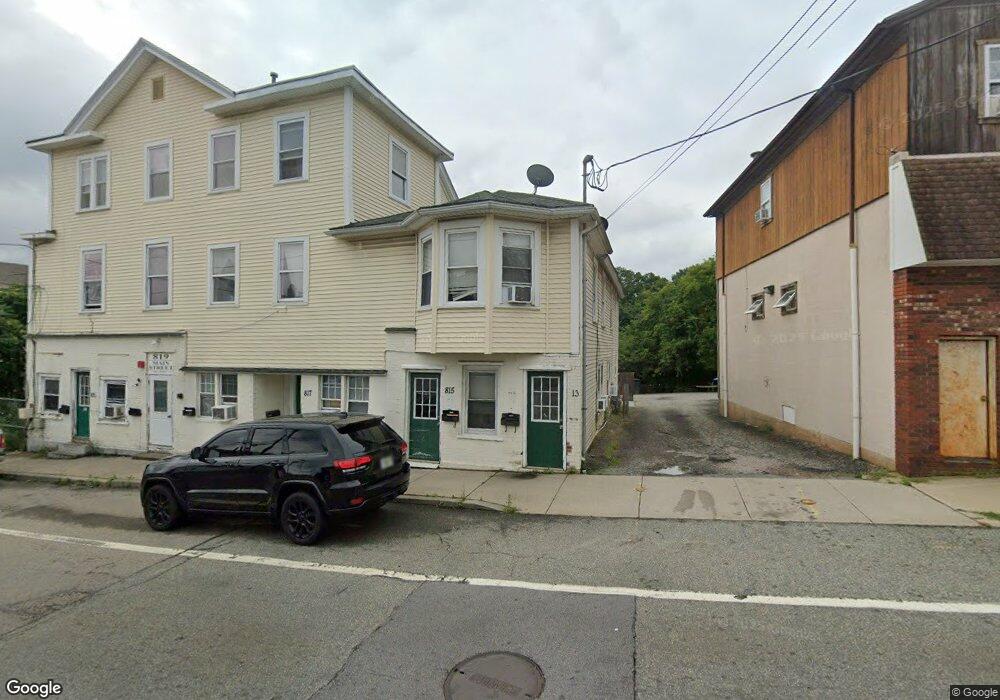 813 Main St, West Warwick, RI 02893 - photo 1