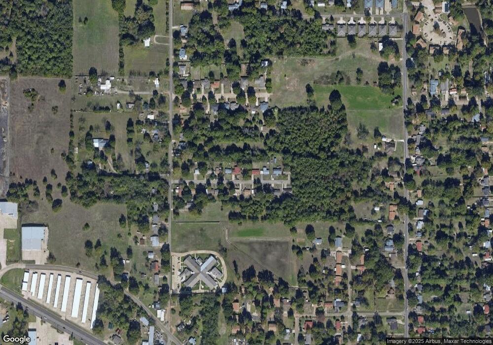 706 Hillview St, Texarkana, TX 75501 - photo 1