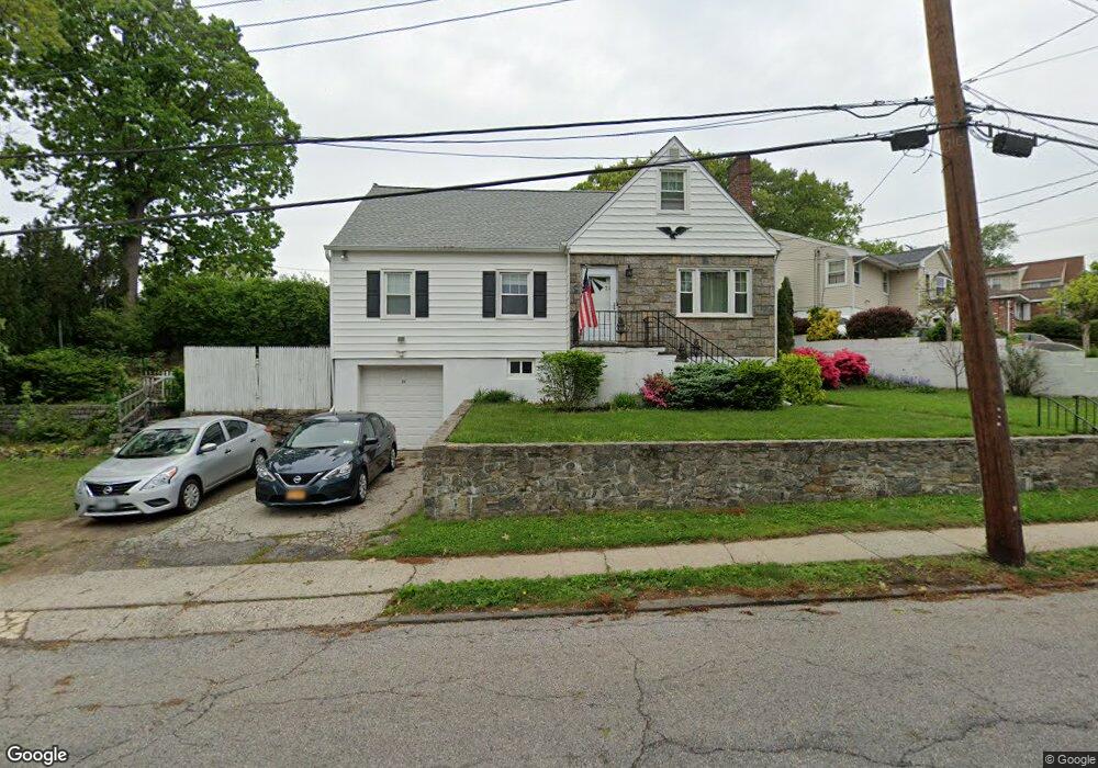 24 Lincoln Ave, Yonkers, NY 10704 - photo 1