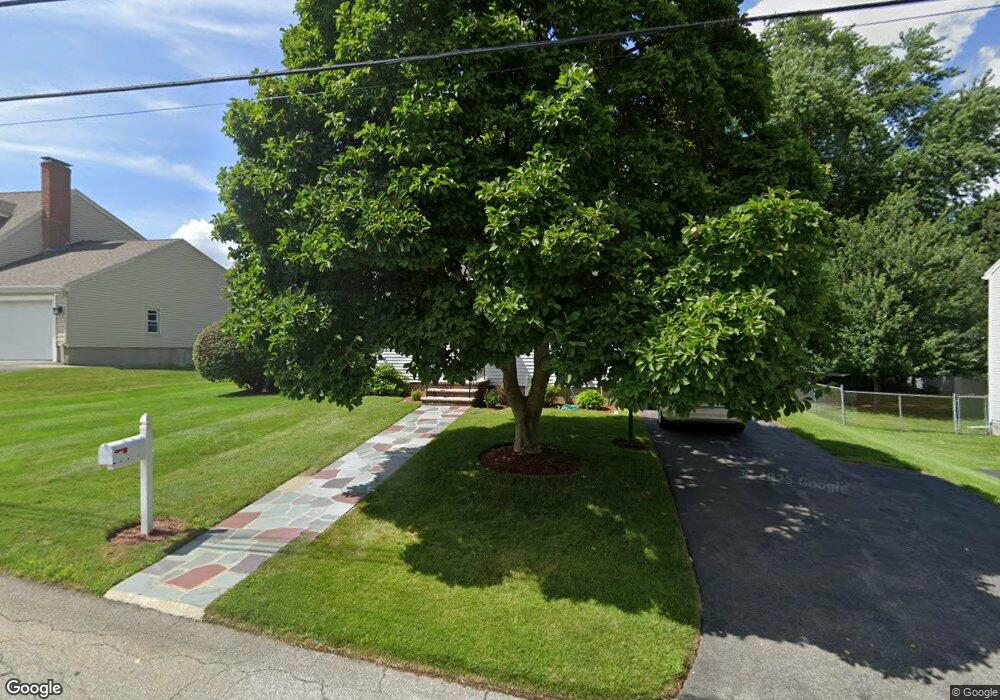 14 Day Cir, Woburn, MA 01801 - photo 1