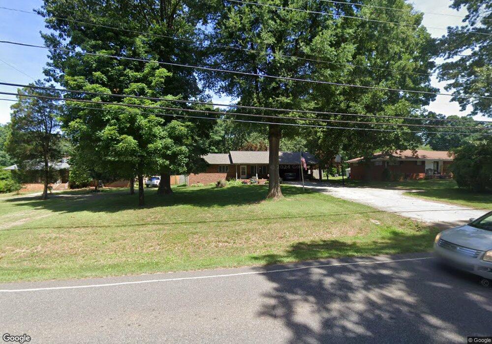 2705 E Broad St, Statesville, NC 28625 - photo 1