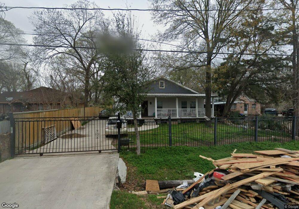 901 Eubanks St, Houston, TX 77022 - photo 1