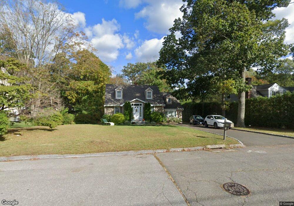 185 Minivale Rd, Stamford, CT 06907 - photo 1