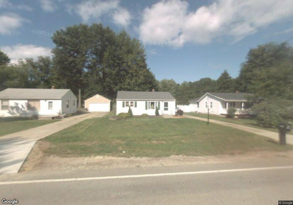 8060 Fitch Rd, Olmsted Falls, OH 44138 - photo 1