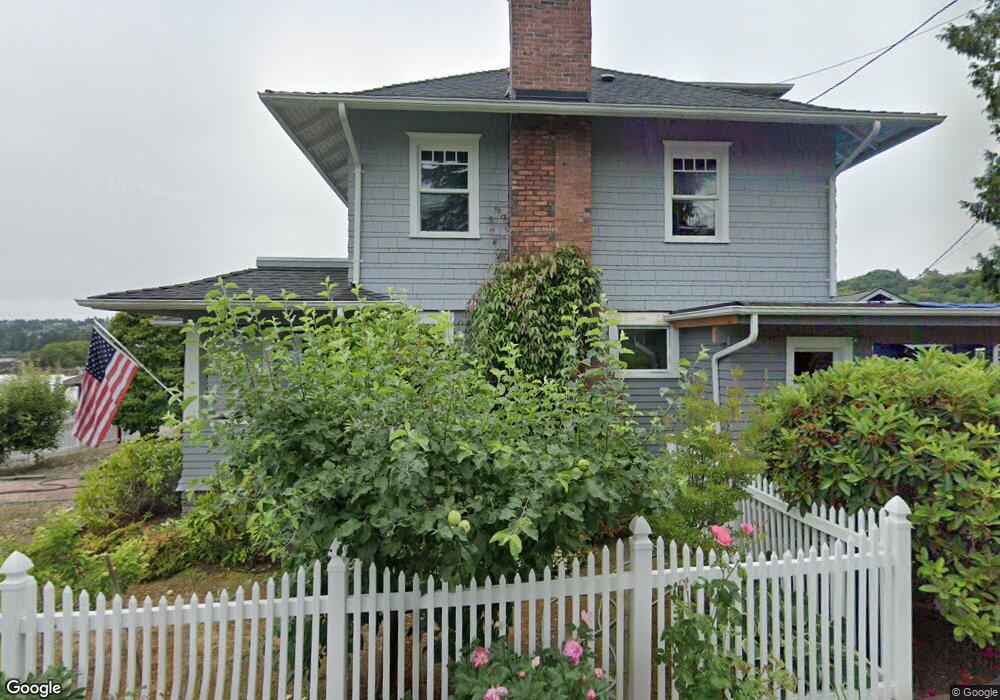 1905 E Day Island Blvd W, University Place, WA 98466 - photo 1