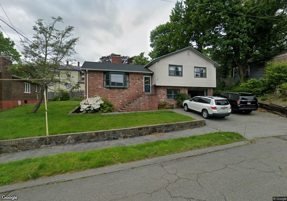 10 Christopher Dr, Nahant, MA 01908 - photo 1