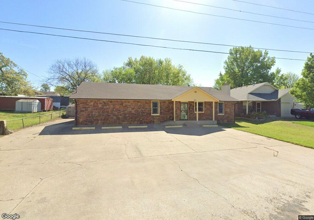 913 S Hiawatha St, Sapulpa, OK 74066 - photo 1