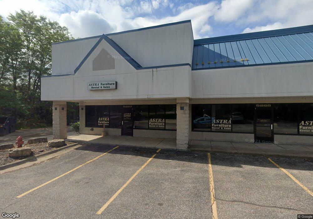 5267 Jersey Ridge Rd unit 1&2, Davenport, IA 52807 - photo 1