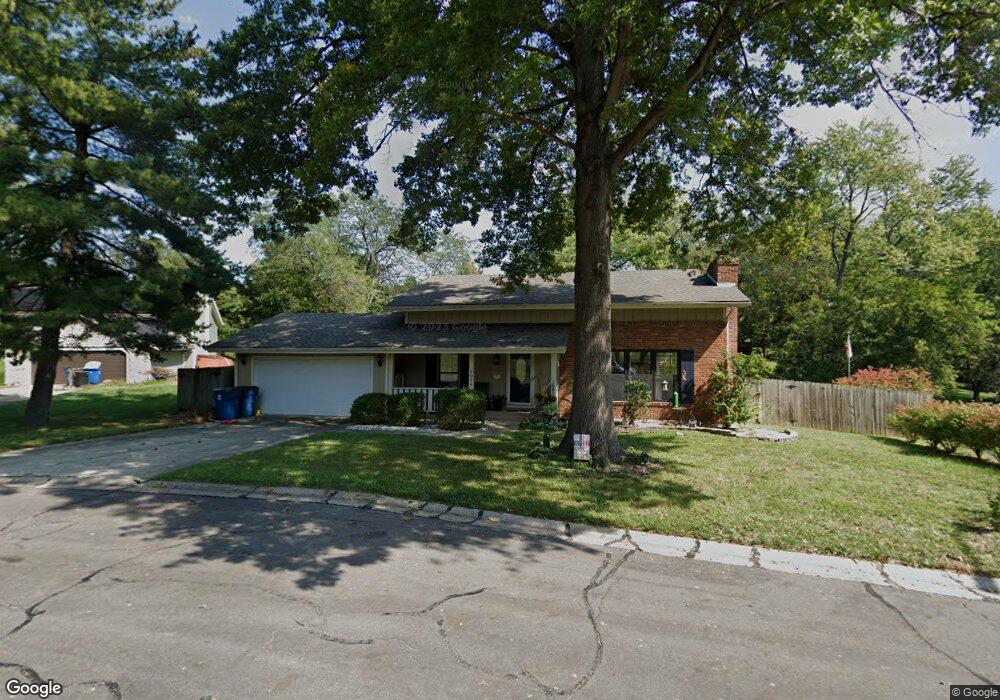 2024 Ravenwood Dr, Collinsville, IL 62234 - photo 1