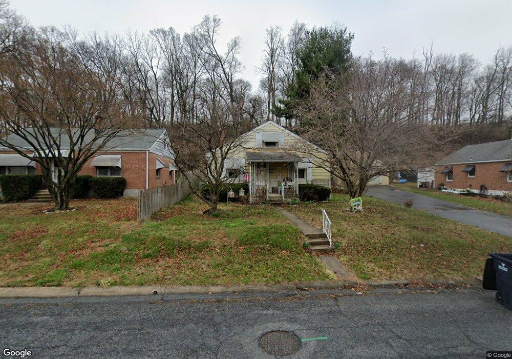 2247 Monroe Ave, Reading, PA 19609 - photo 1