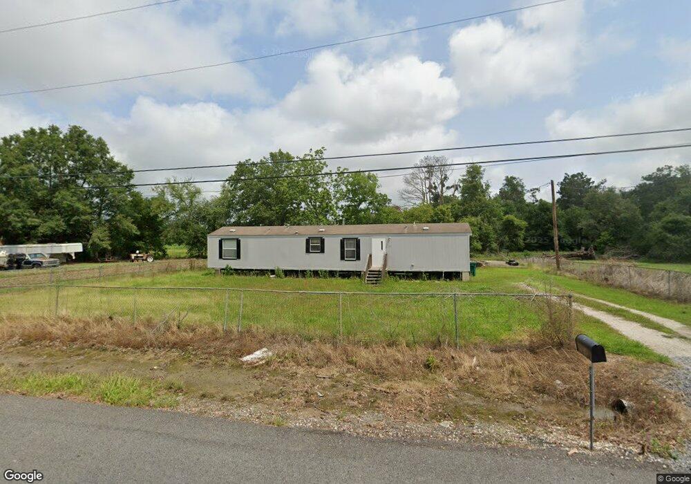 715 Weeks Ln, Lake Charles, LA 70607 - photo 1