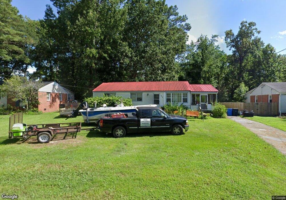 605 Maple St, Jacksonville, NC 28540 - photo 1