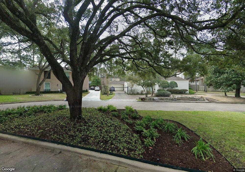 242 Vanderpool Ln, Houston, TX 77024 - photo 1