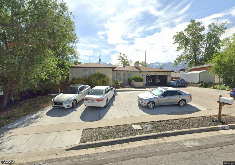 8561 Fayeway Dr, Sandy, UT 84094 - photo 1