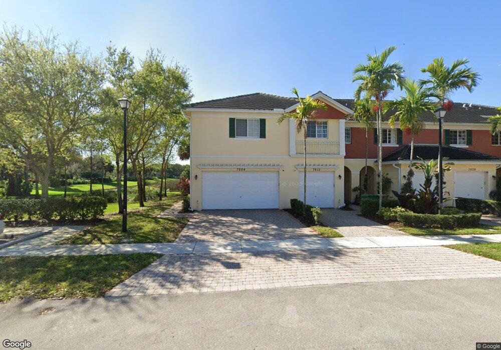 7604 Foxcroft Ln, Davie, FL 33328 - photo 1