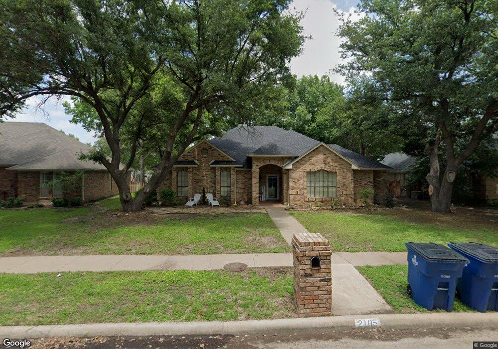 2105 Plymouth Dr, Ennis, TX 75119 - photo 1