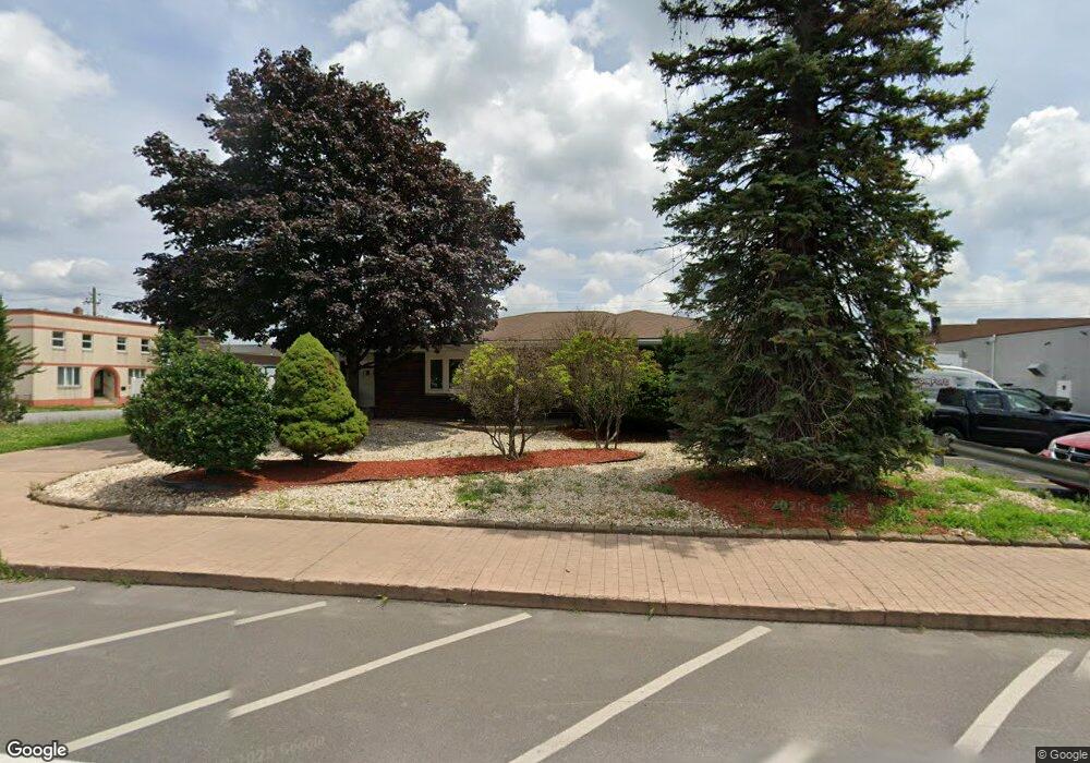 441 S Poplar St, Hazleton, PA 18201 - photo 1