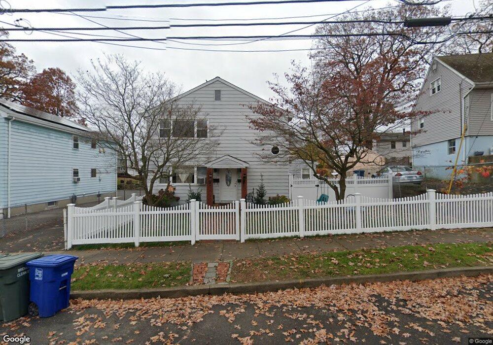 215 Ruth St, Bridgeport, CT 06606 - photo 1