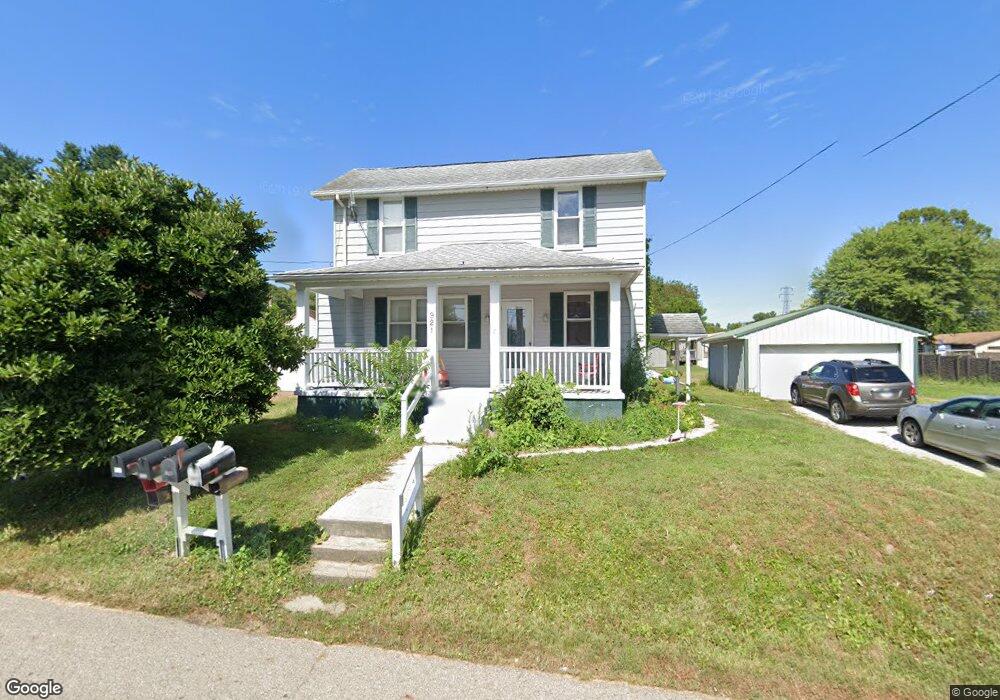 921 Adams Ave, Logan, OH 43138 - photo 1