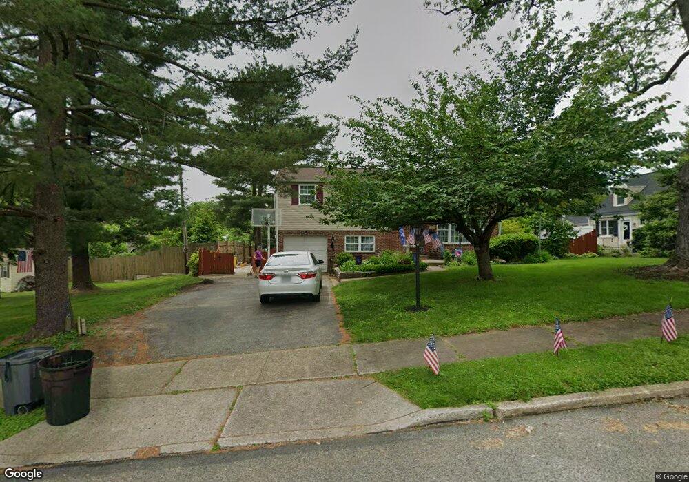 1906 Sycamore Ln, Flourtown, PA 19031 - photo 1