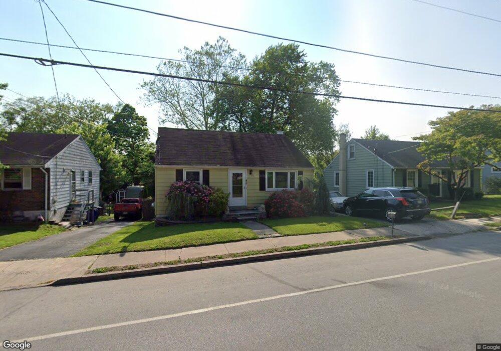 415 Manatawny St, Pottstown, PA 19464 - photo 1