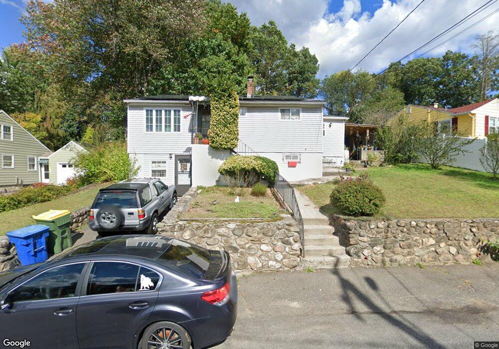 297 Lounsbury St, Waterbury, CT 06706 - photo 1