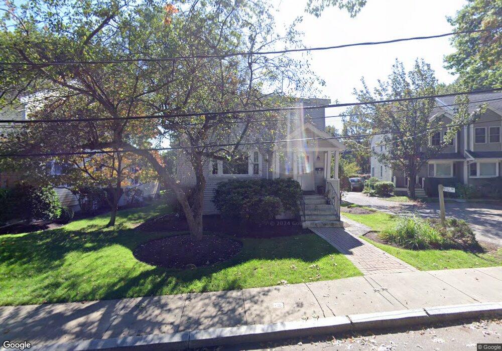 32 Loomis St unit 2, Cambridge, MA 02138 - photo 1