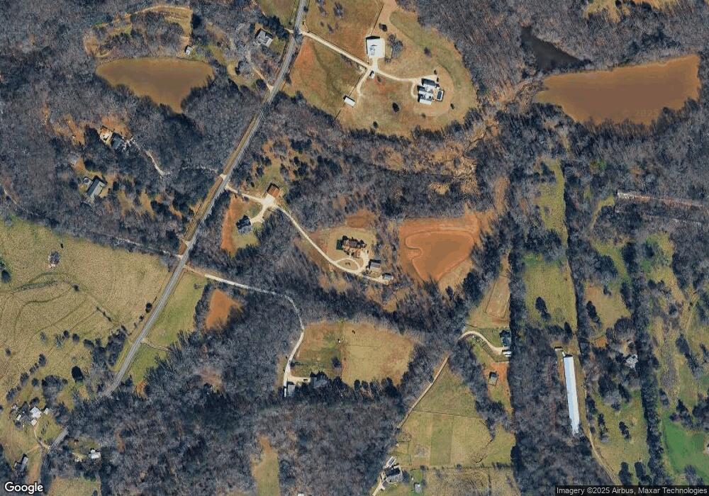 521 Mark Dodd Rd, Jefferson, GA 30549 - photo 1