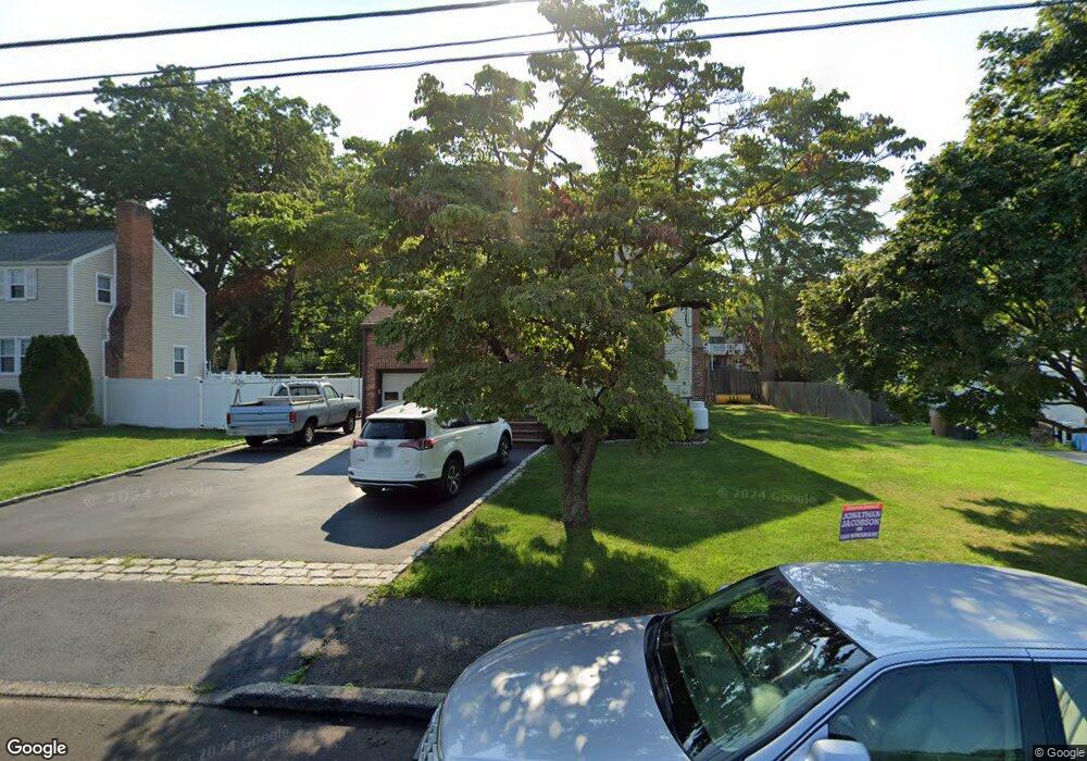 57 Fenway St, Stamford, CT 06902 - photo 1