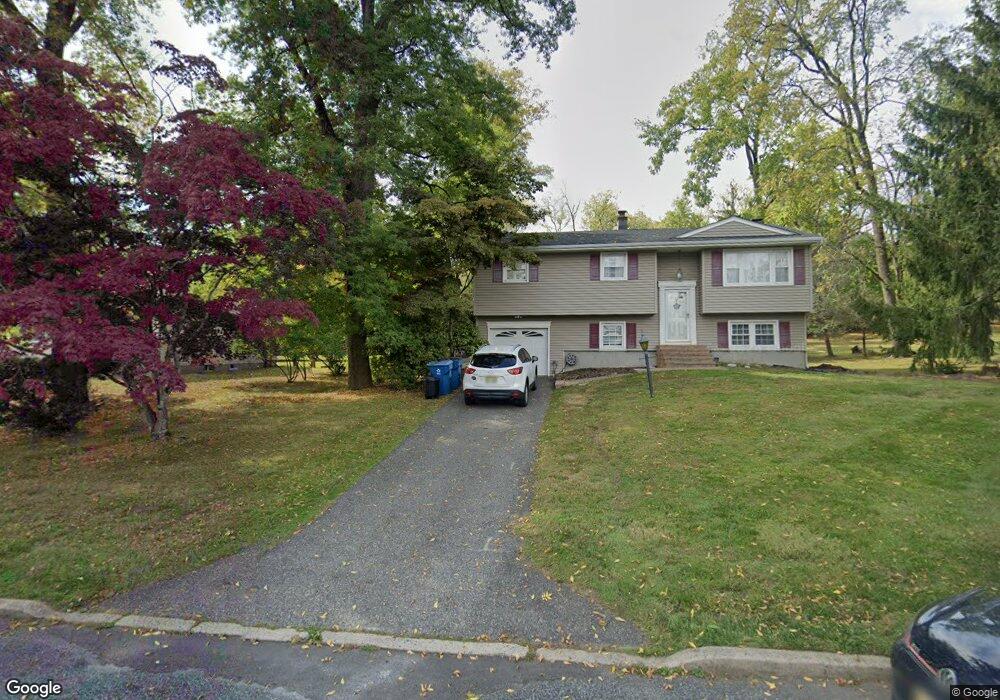 19 Honeyman Dr, Flemington, NJ 08822 - photo 1