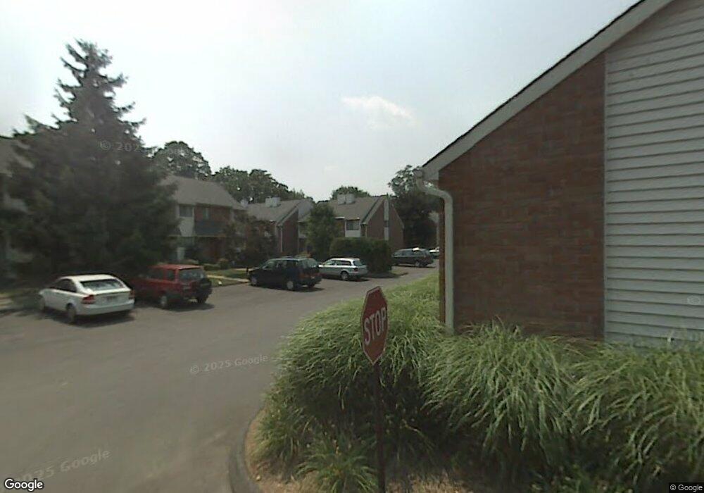 45 Danforth Ln, West Hartford, CT 06110 - photo 1